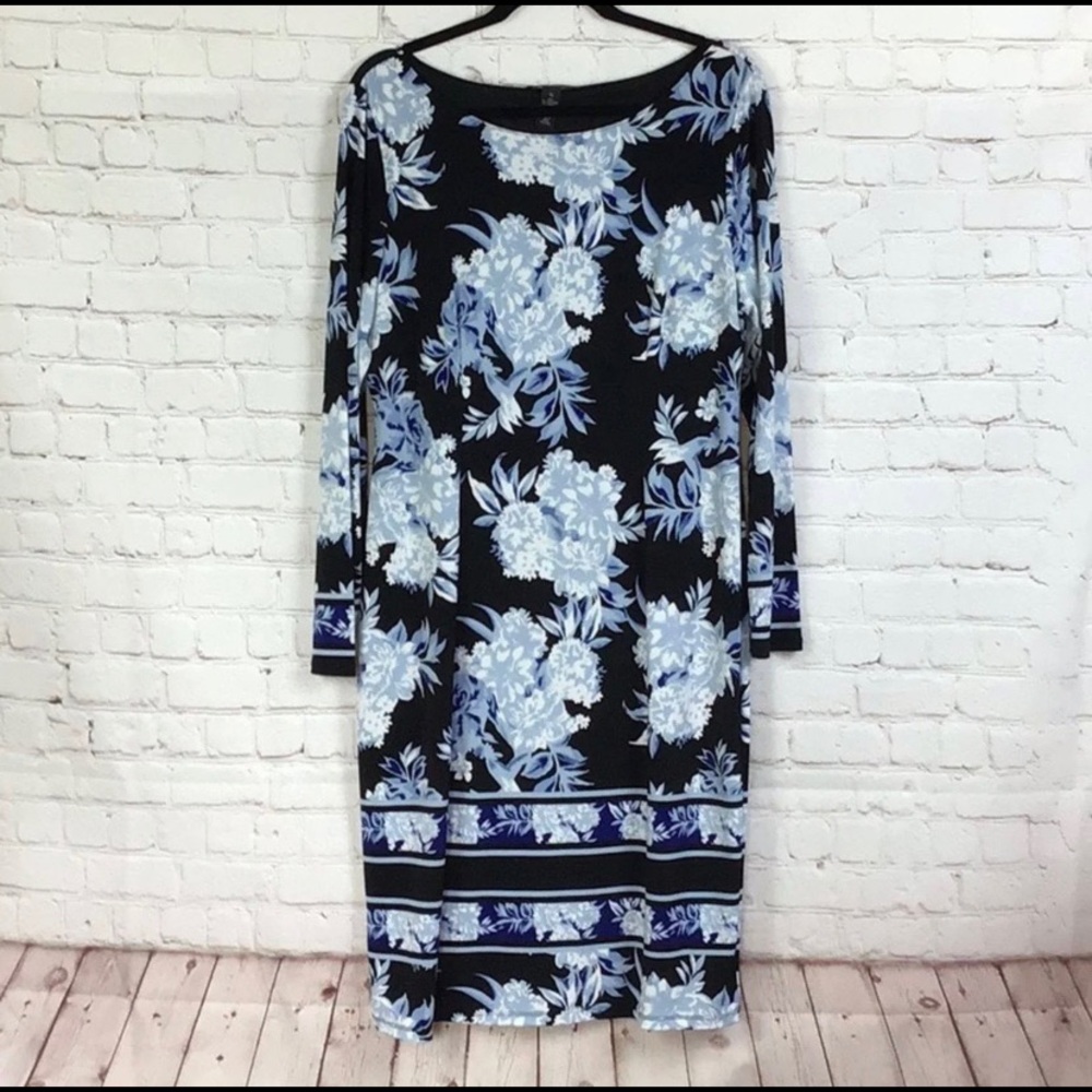 Woman’s Dress